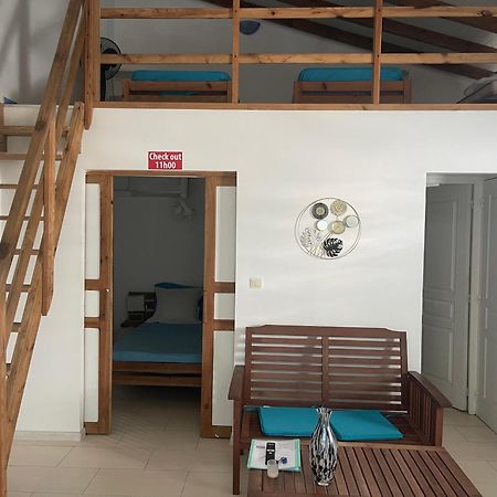 Bungalows Malueva 1 Chambre Et 1 Mezzanine A 5Min De La Plage De La Caravelle Sainte-Anne  Luaran gambar